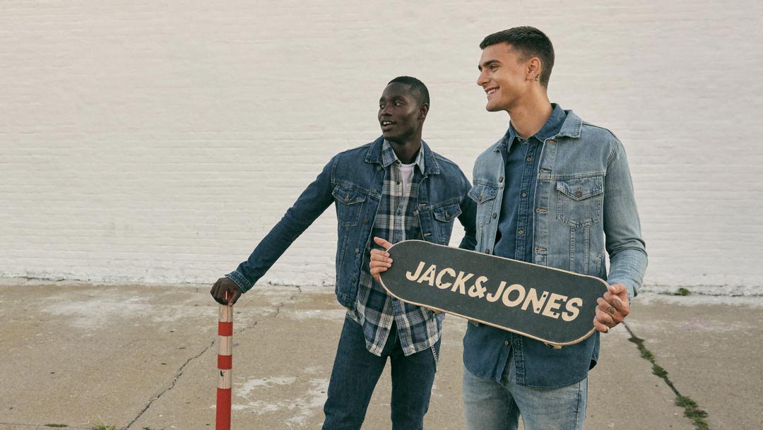 JACK & JONES: STOP WASTING KEEP WEARING JACK & JONES: STOP WASTING KEEP WEARING