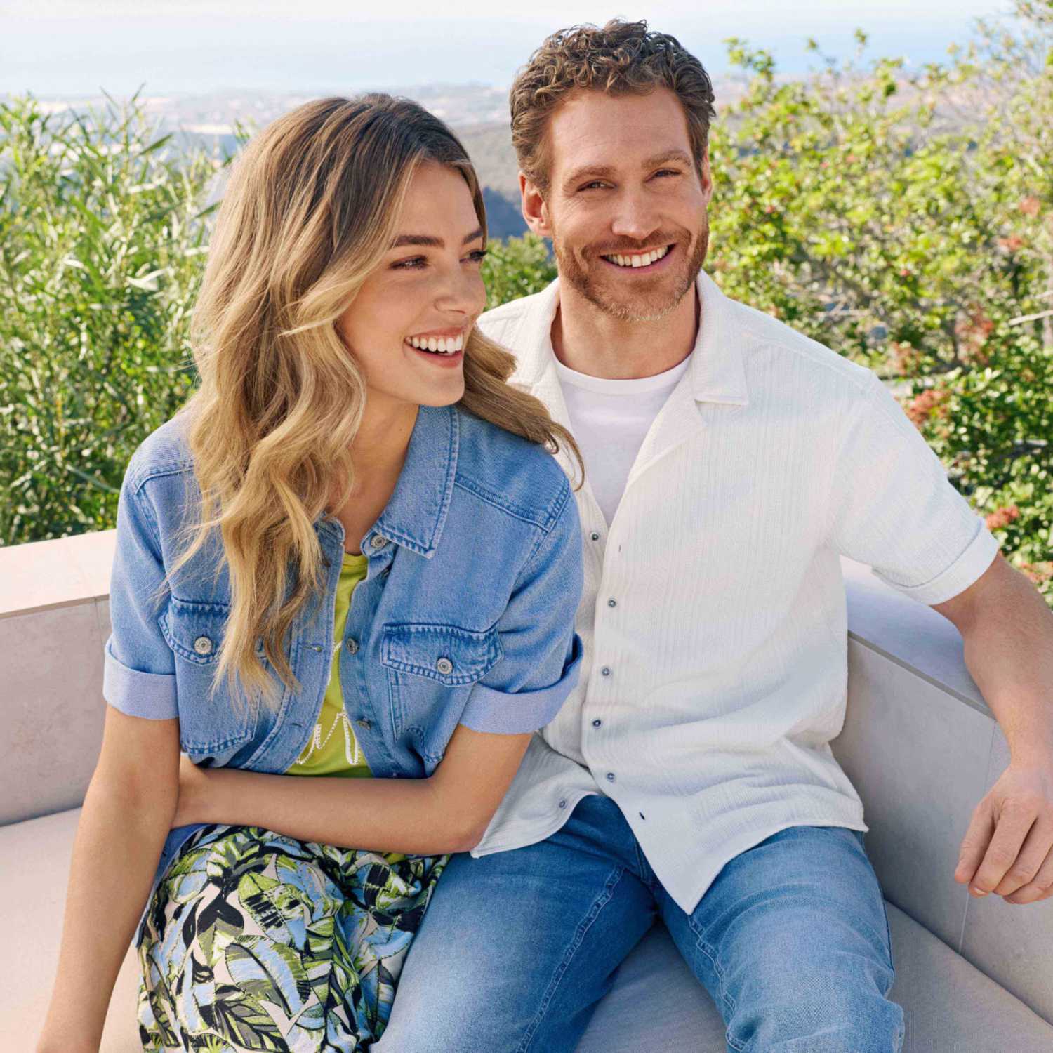 Farbenfrohe Frühlingszeit bei Jeans Fritz