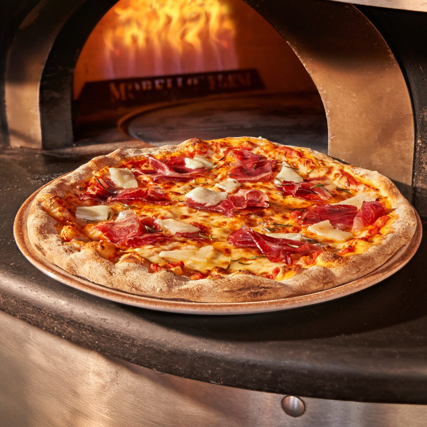 W.CLUB DEAL - 10% OFF THE MENU