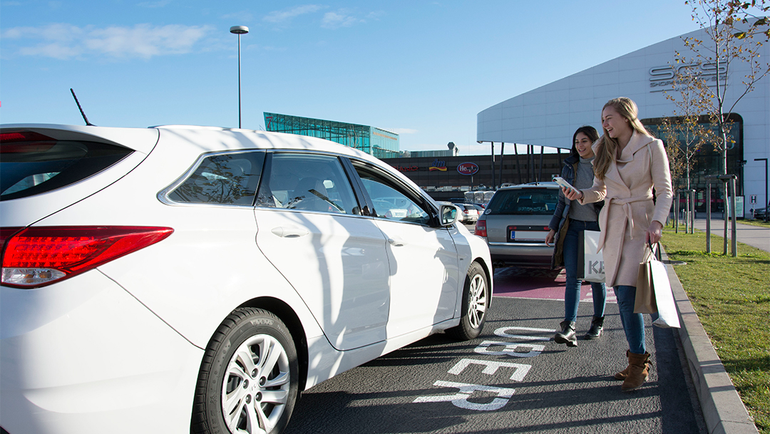 MIT UBER IN DIE SCS! MIT UBER IN DIE SCS!