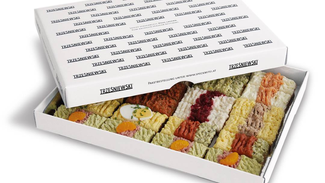 Trzesniewski: Sommerbrötchen Melanzani mit Thunfisch und Tomate Trzesniewski: Sommerbrötchen Melanzani mit Thunfisch und Tomate