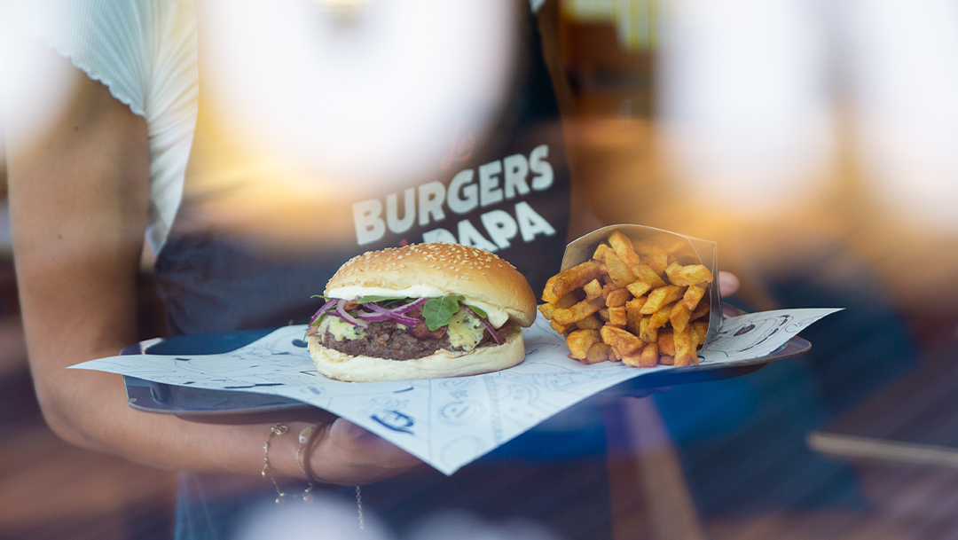 OUVERTURE - LES BURGERS DE PAPA OUVERTURE - LES BURGERS DE PAPA