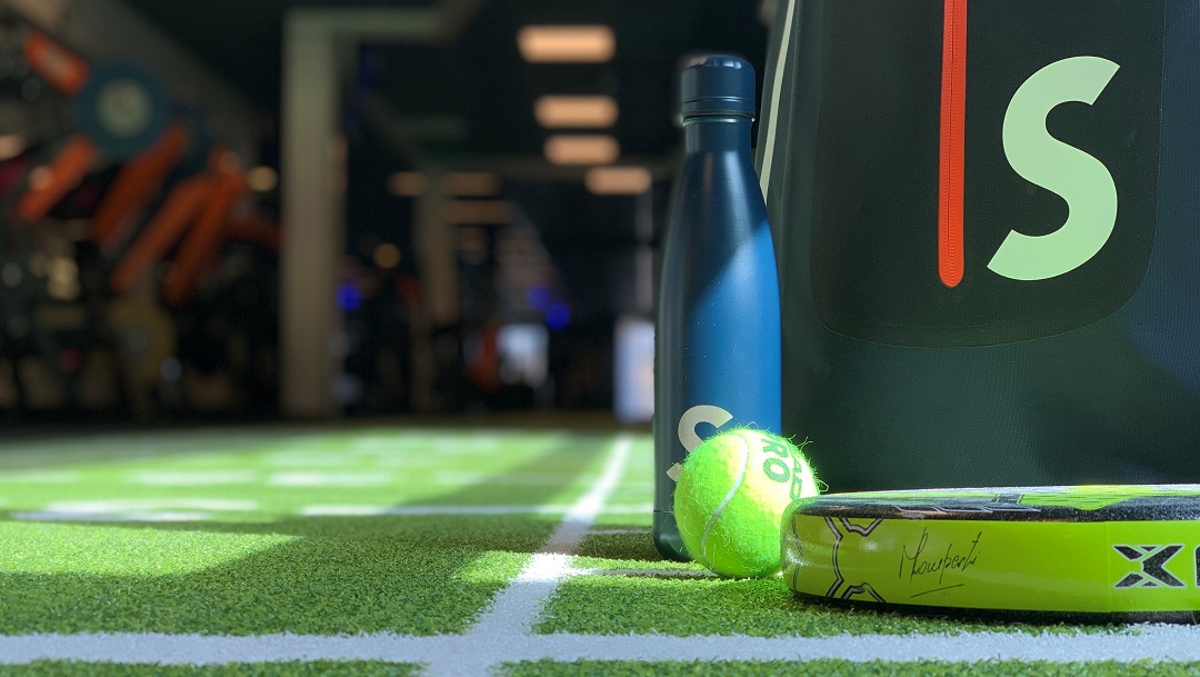 NU KAN DU SPELA PADEL PÅ WESTFIELD MALL OF SCANDINAVIAS TAK NU KAN DU SPELA PADEL PÅ WESTFIELD MALL OF SCANDINAVIAS TAK