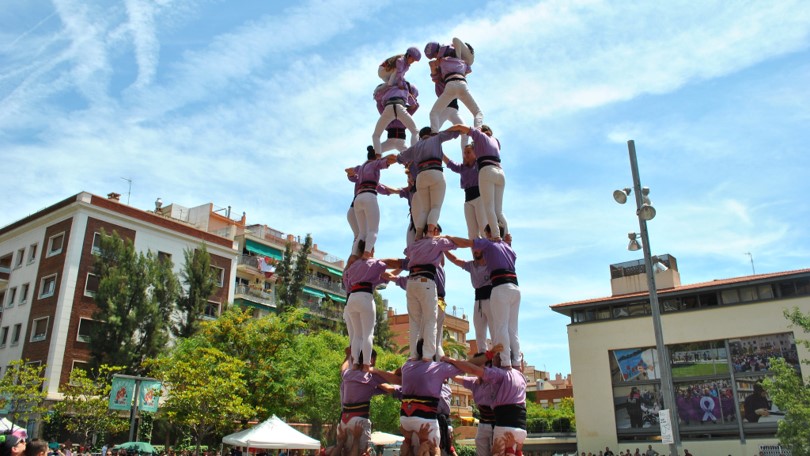 ACTUACIÓN CASTELLERS DE CORNELLÀ ACTUACIÓN CASTELLERS DE CORNELLÀ