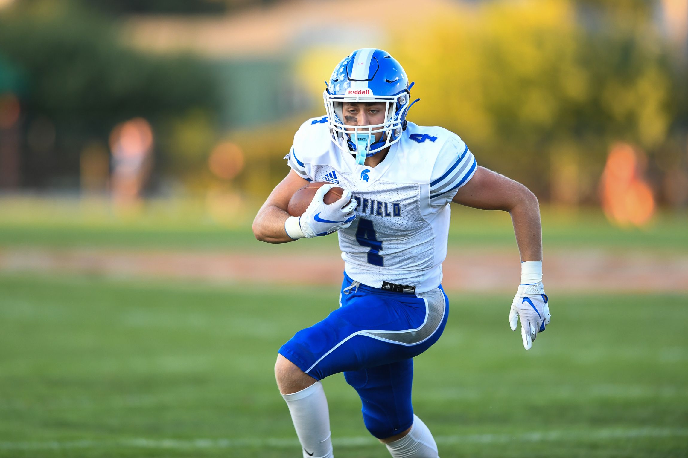 Eli Binakonsky played linebacker and running back for Hempfield Area last season. (Photo by www.westernpasports.com)