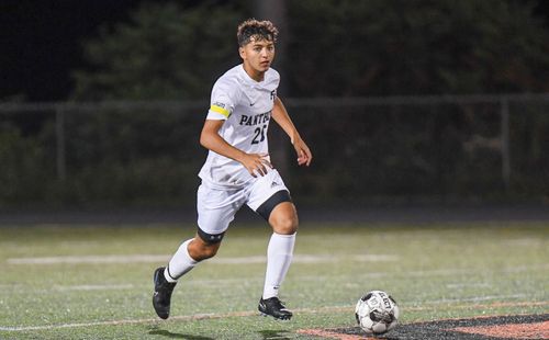 Westmoreland County boys soccer notebook: Franklin Regional's Bayne puts  best foot forward in 2 sports