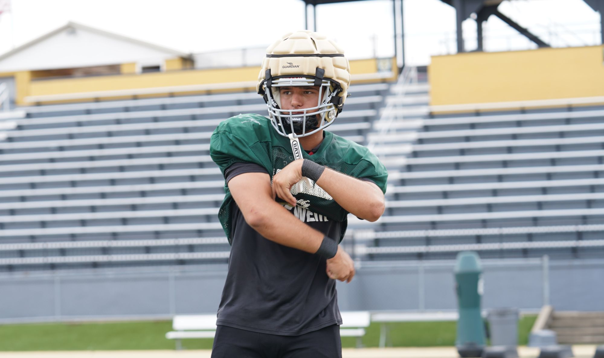 Jace Gedekoh and Belle Vernon hosts Gateway as the Leopards prepare for the season. (Photo by Dan Flickinger)