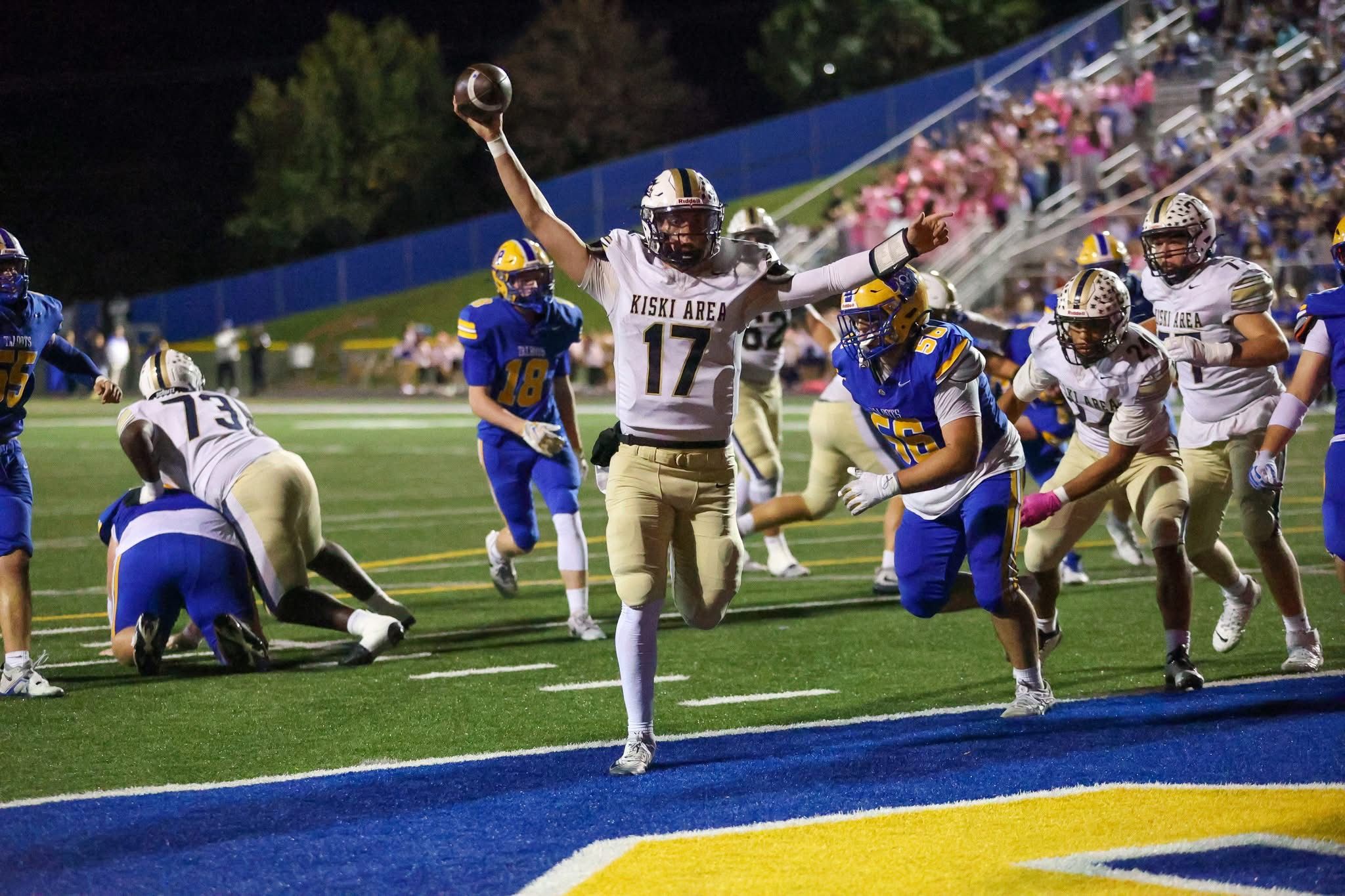 Landyn Artman is among the top WPIAL passers this season while also showing he is effective running the football.