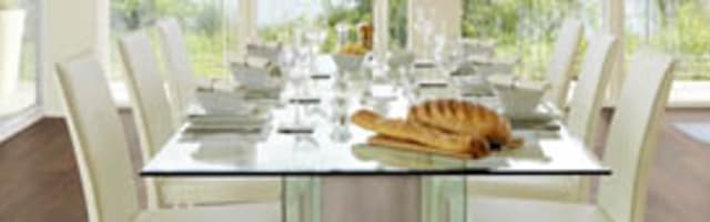 Top Ten Reasons to Choose Hardwood Flooring: