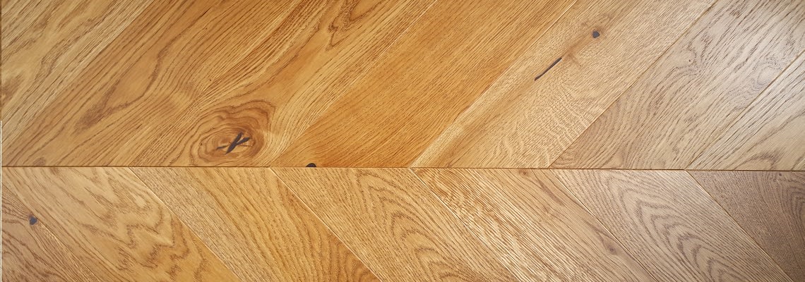 Bohus Natural Oak Brushed Matt Lacquered Chevron Parquet Flooring - Image 4