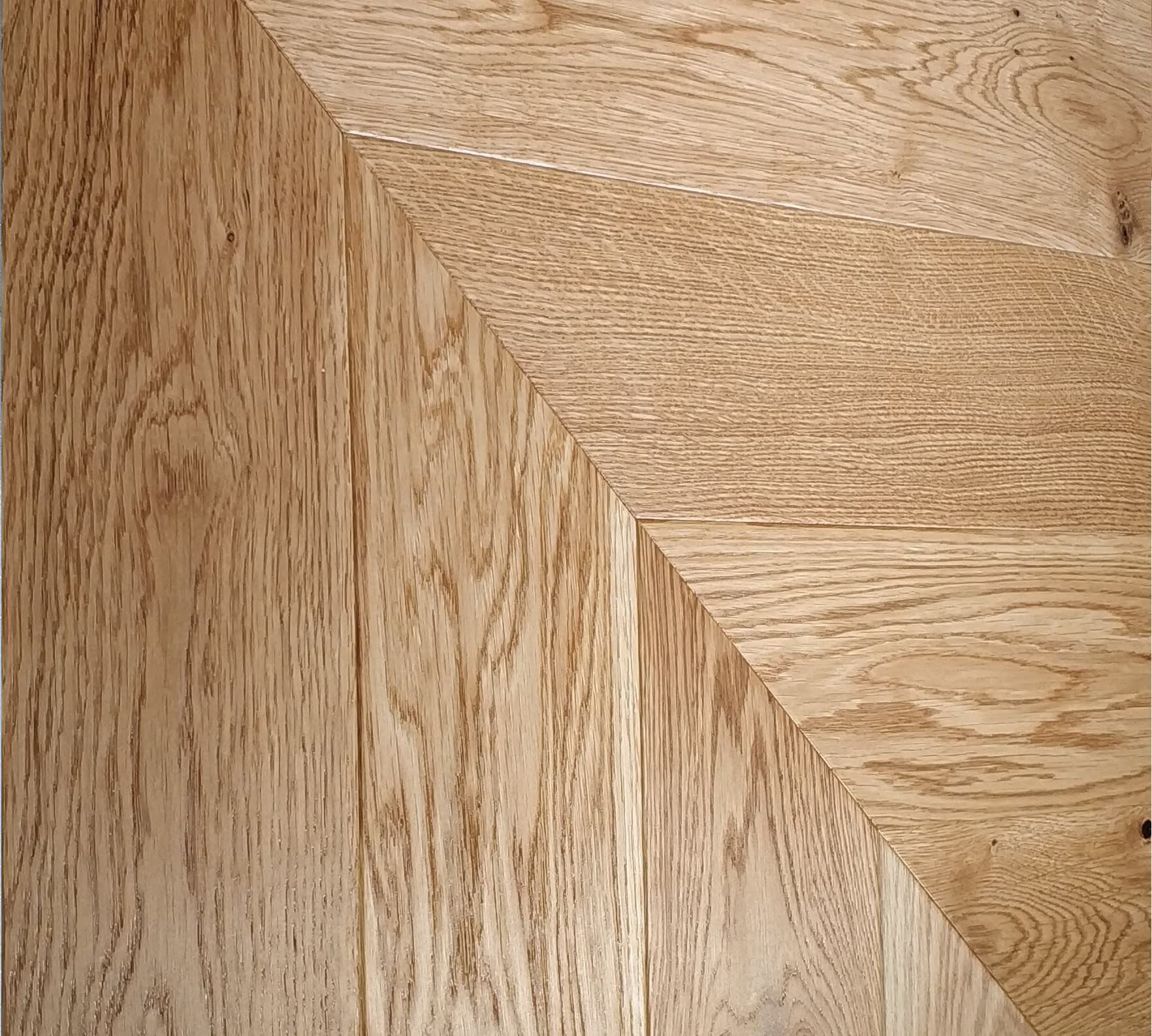 Bohus Natural Oak Brushed Matt Lacquered Chevron Parquet Flooring