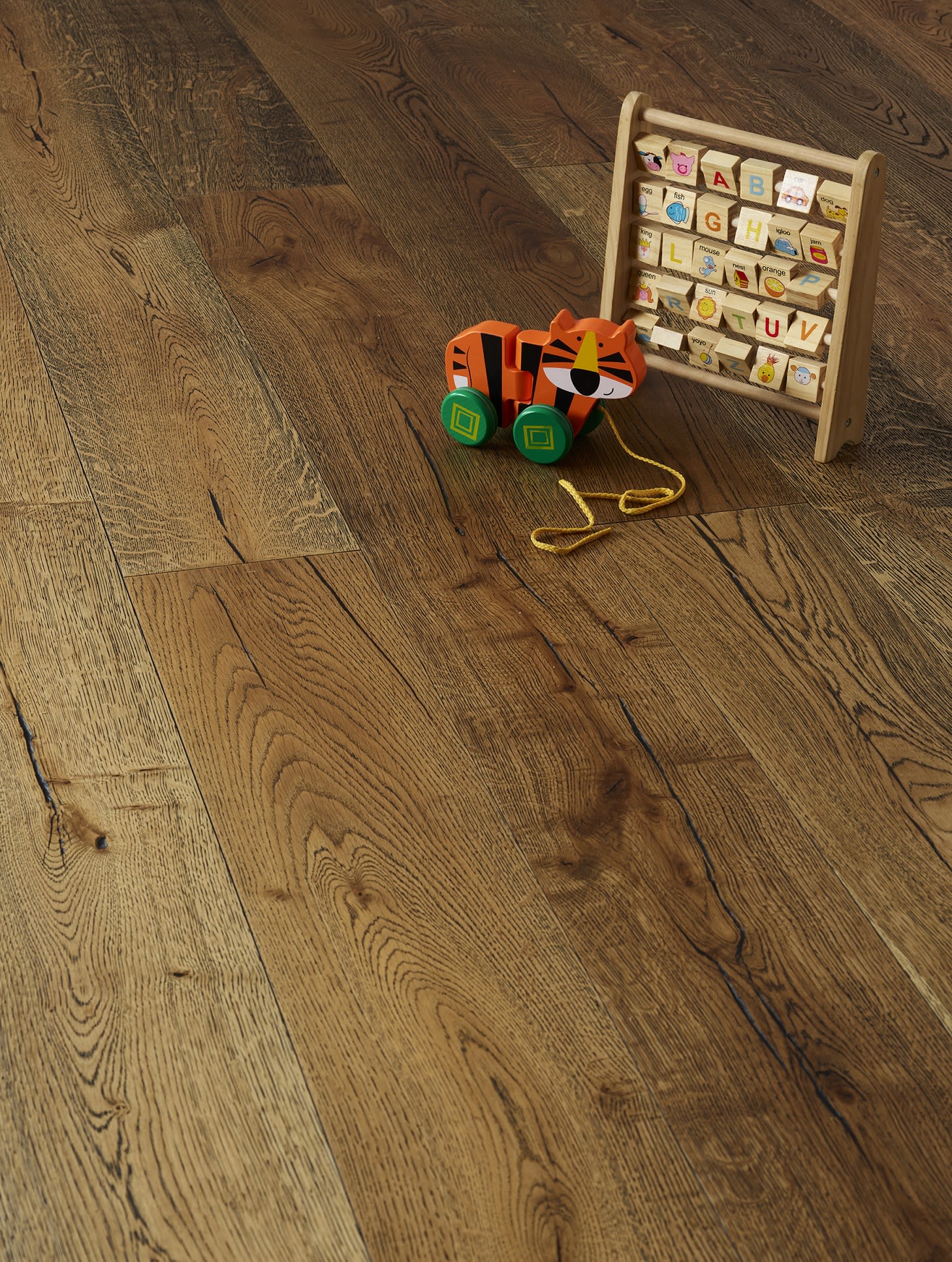 Avignon Oak Black Grain Brushed Oiled Hardwood Flooring - Image 4