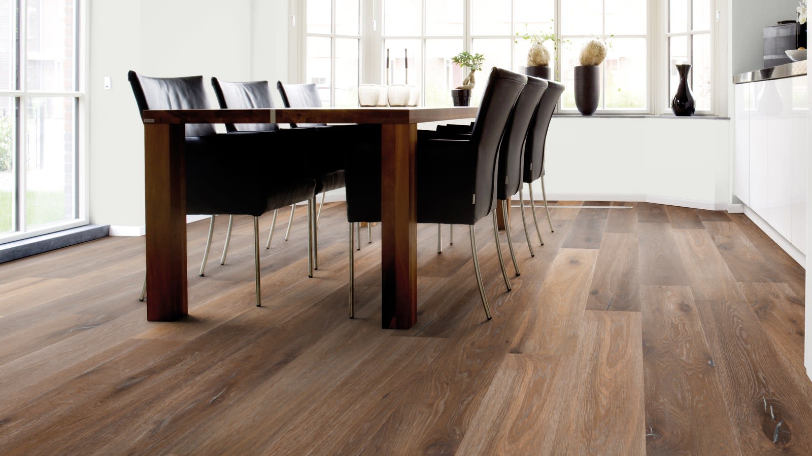 Alaskan Smoked Oak Rustic Brushed Oiled Handscraped Engineered Hardwood Flooring - Image 3