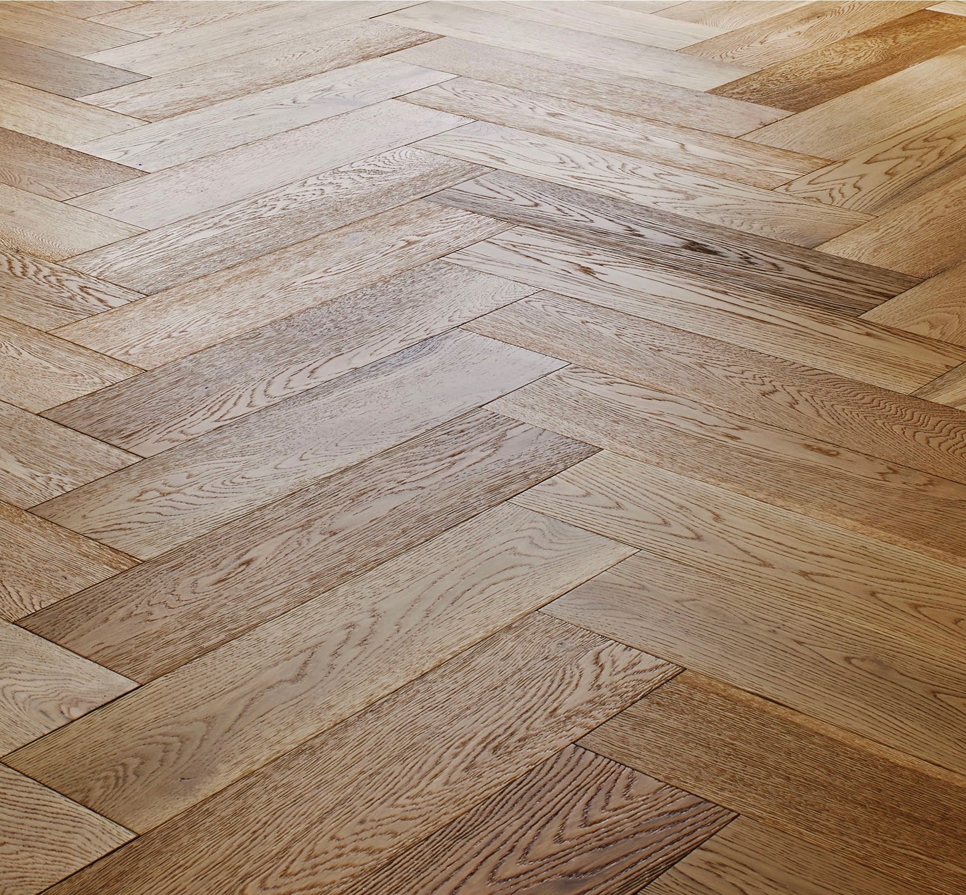 Brushed Natural Oak UV-Oiled Herringbone Engineered Parquet Block - Image 3