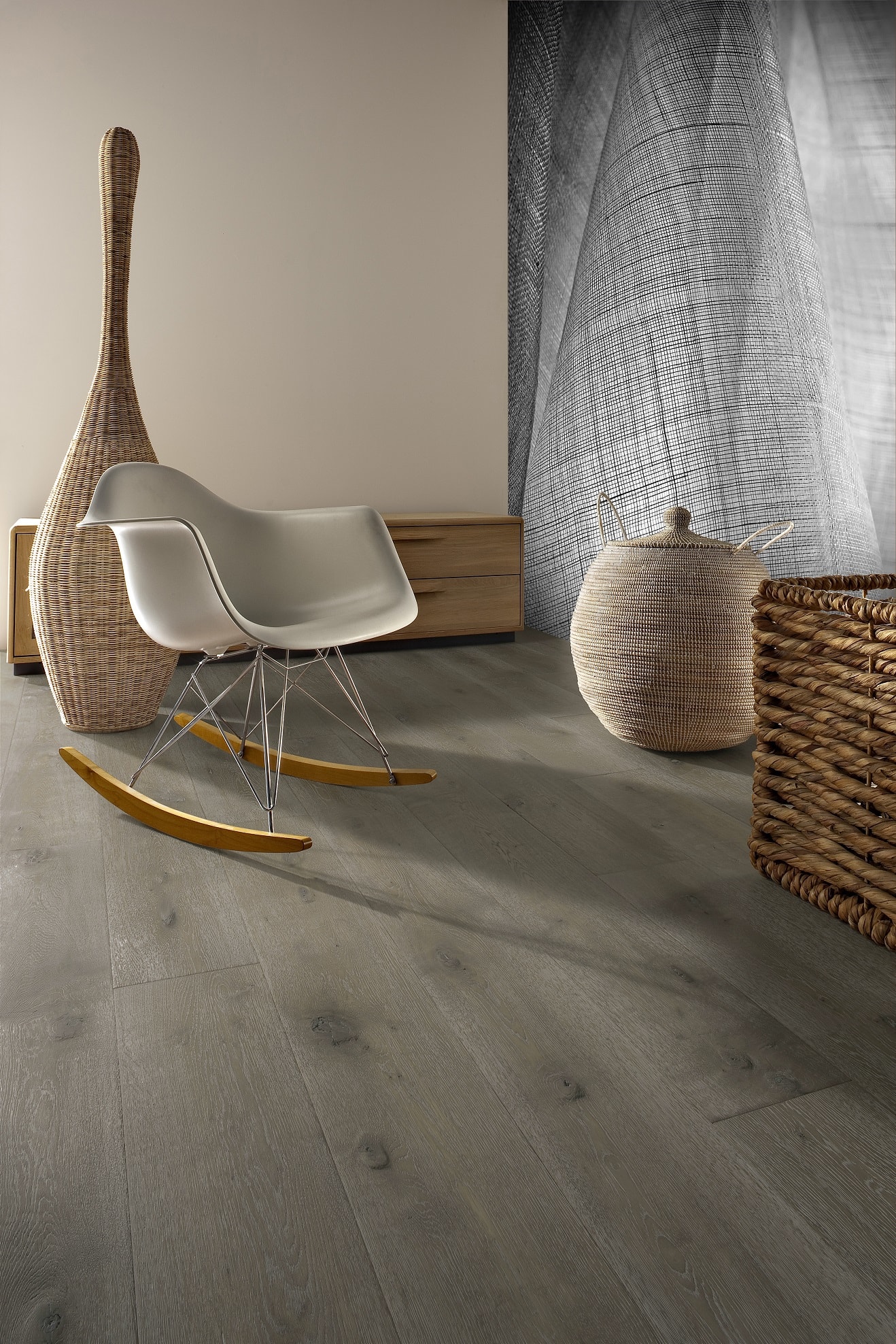 Alpine Forest Oak Subtle Hand-scraped Oiled Engineered Hardwood Flooring - Image 4