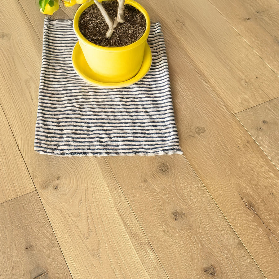 Doune Rustic Oak Brushed & Matt Lacquered Hardwood Engineered Wood Flooring