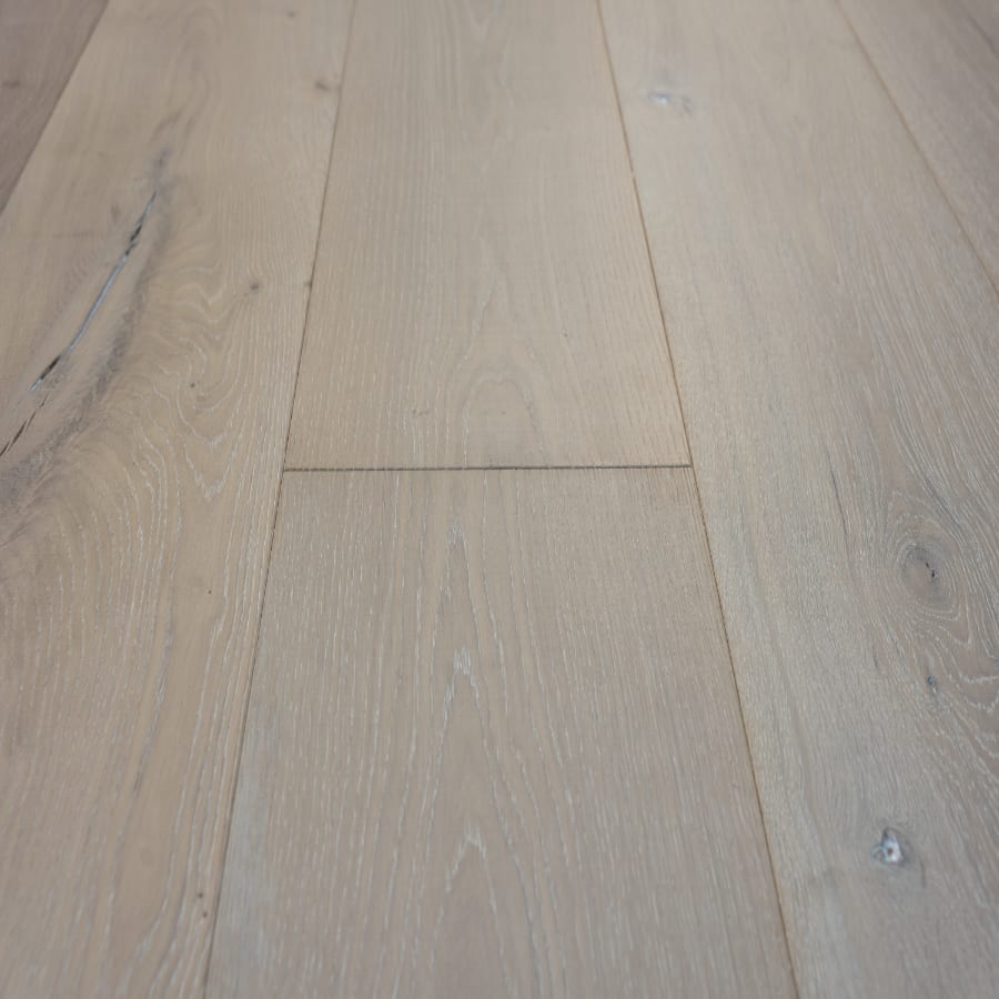 Dunnottar Rustic Oak Brushed & Matt Lacquered Hardwood Engineered Wood Flooring - Image 8