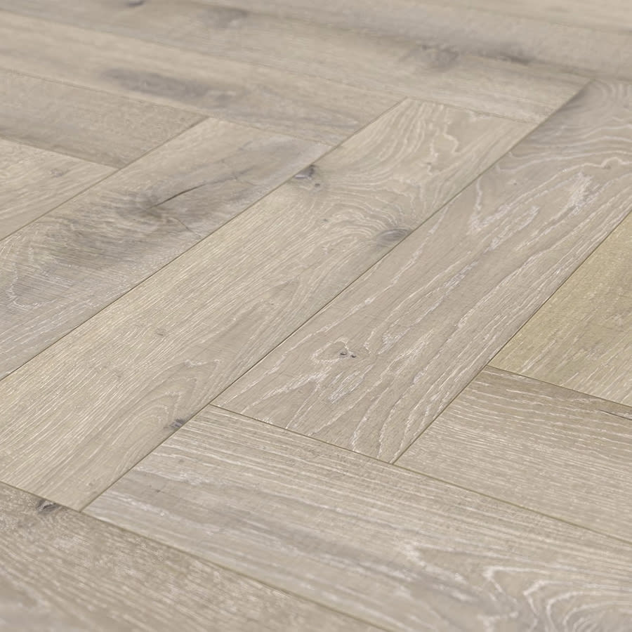 Dunnottar Rustic Oak Brushed & Matt Lacquered Engineered Herringbone Wood Flooring - Image 7