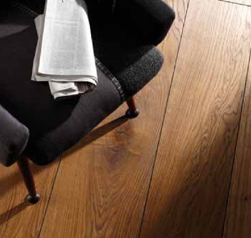Main Image for article Dual-Width & Multi-Width Oak Hardwood Floors