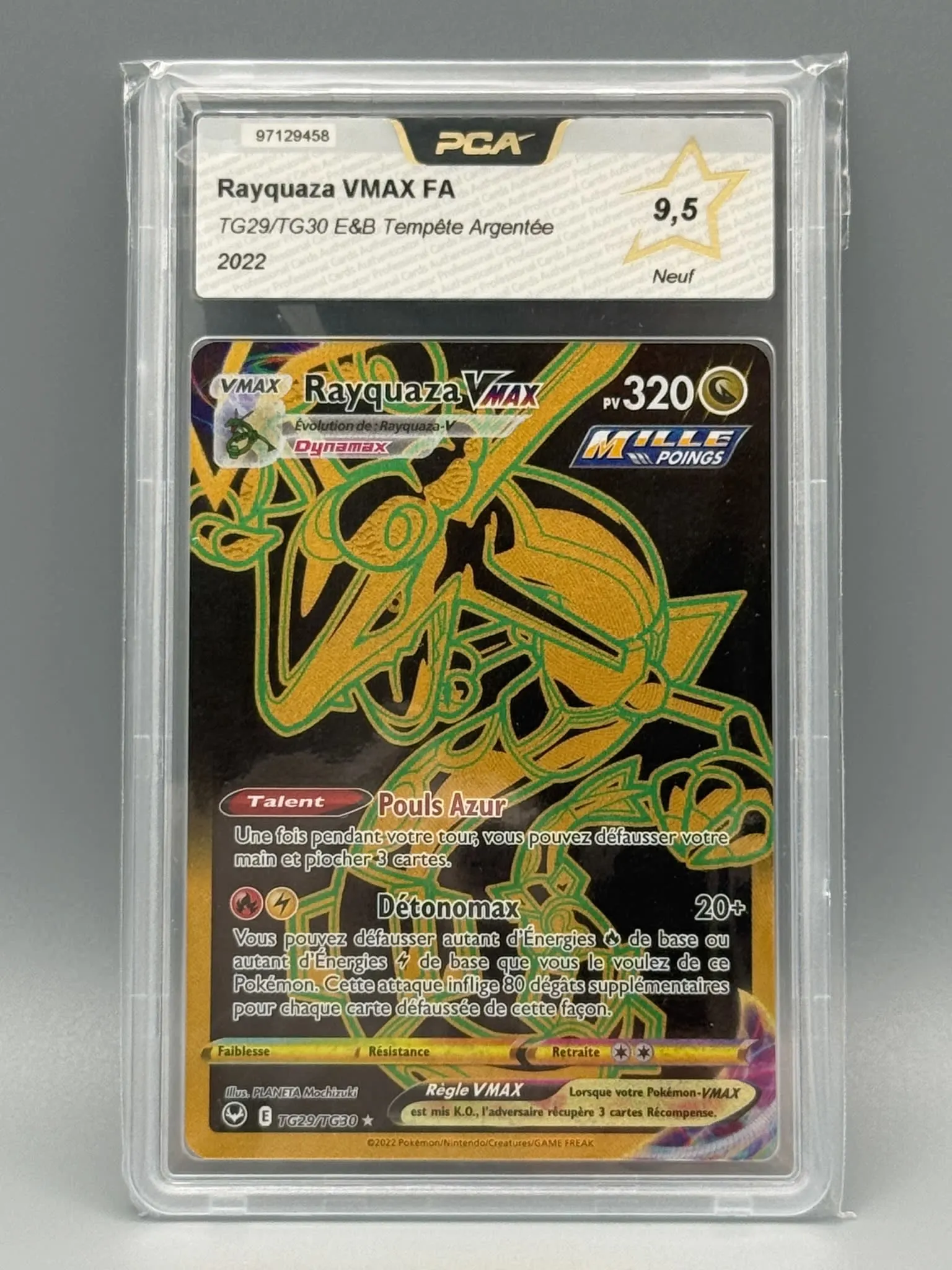 Rayquaza VMAX FA