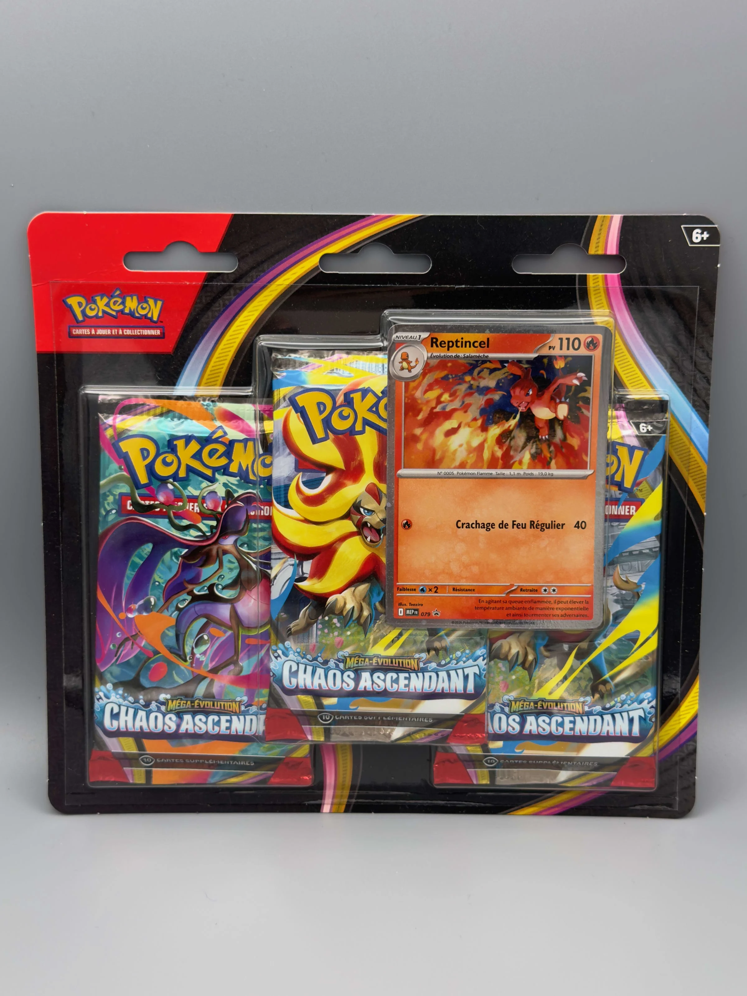 Tripack Chaos Ascendant avec une carte promo Reptincel