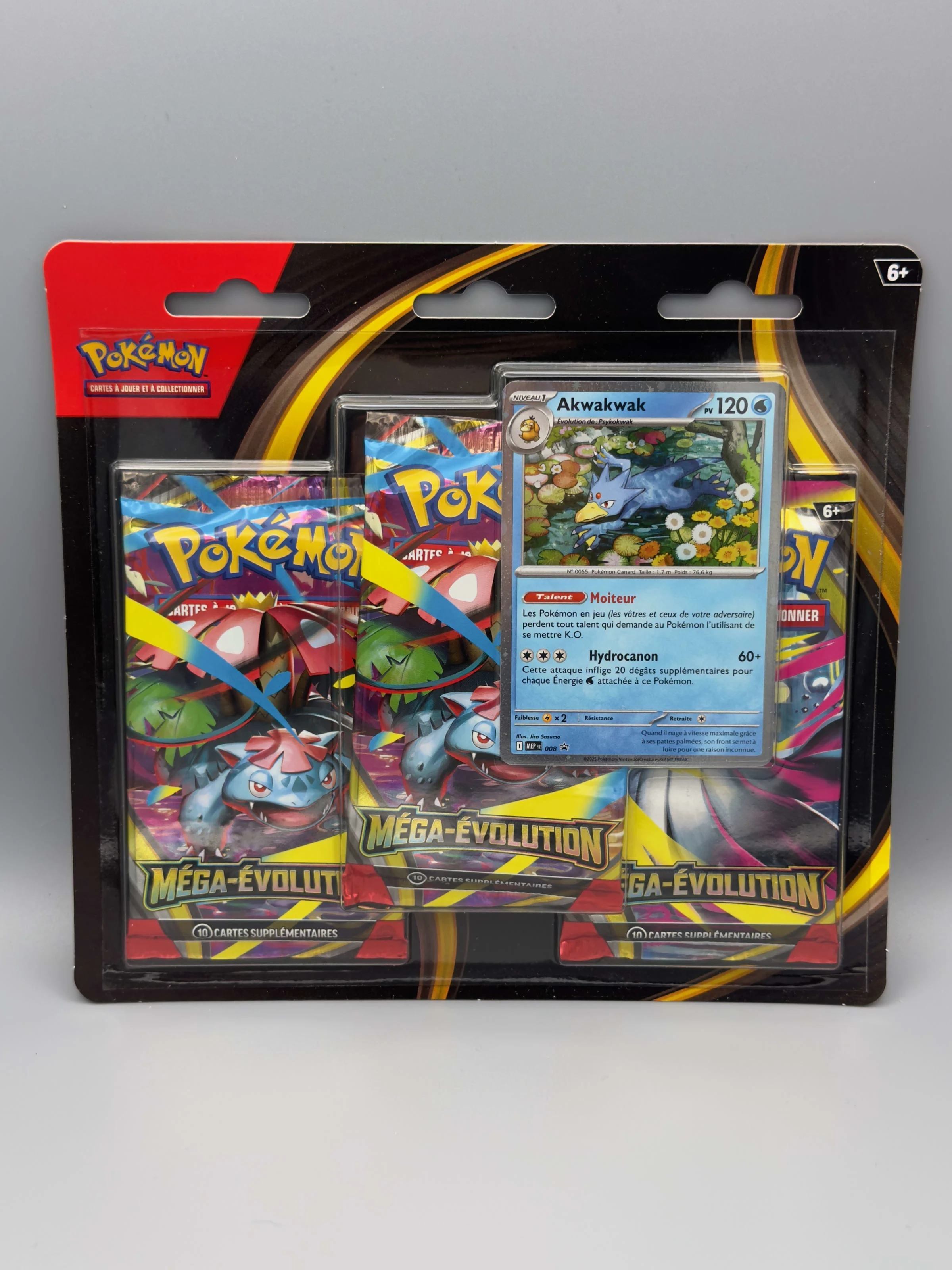 Tripack Pokémon Méga-Évolution avec une carte promo de Akwakwak