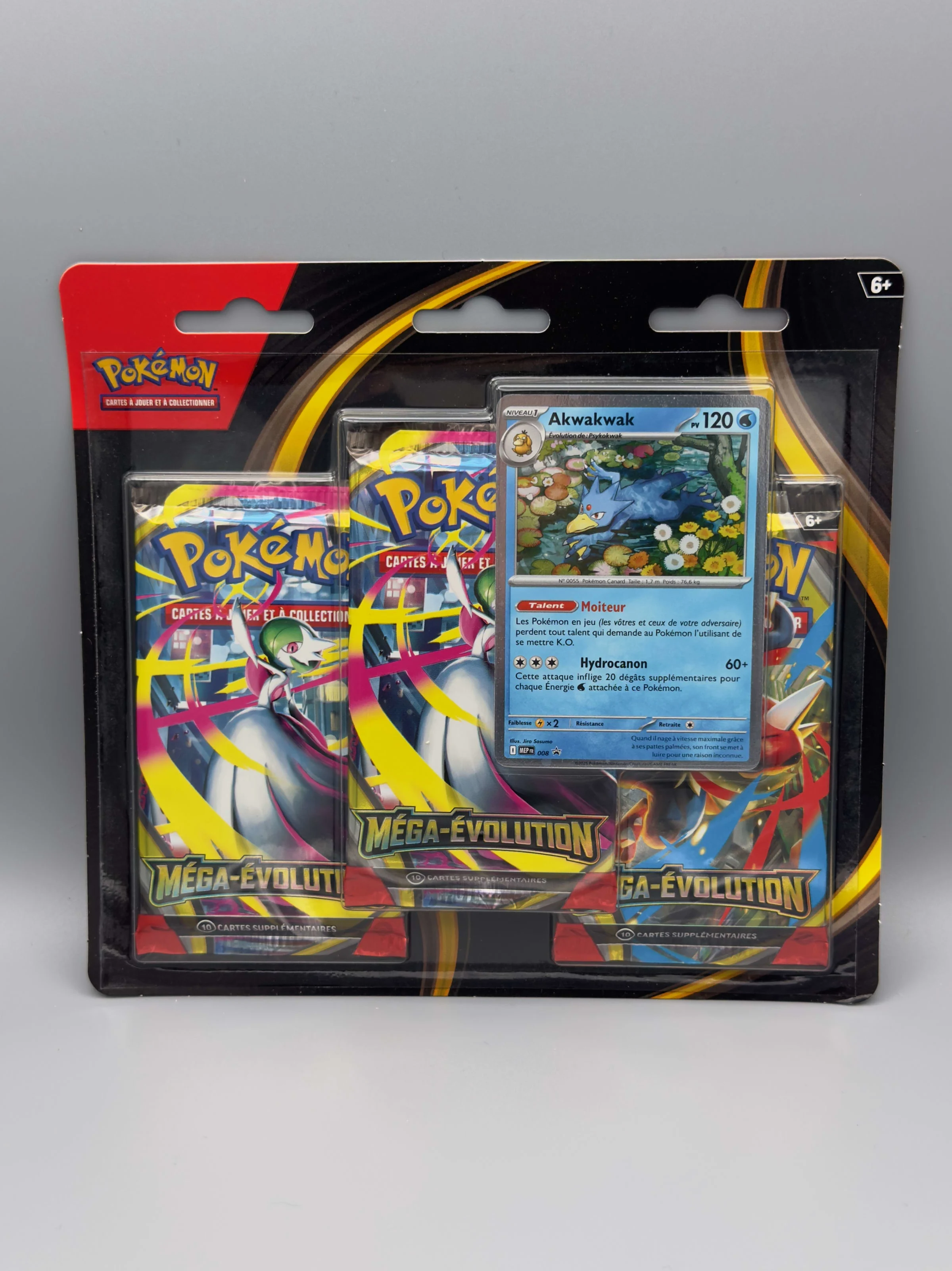 Tripack Pokémon Méga-Évolution avec une carte promo de Akwakwak