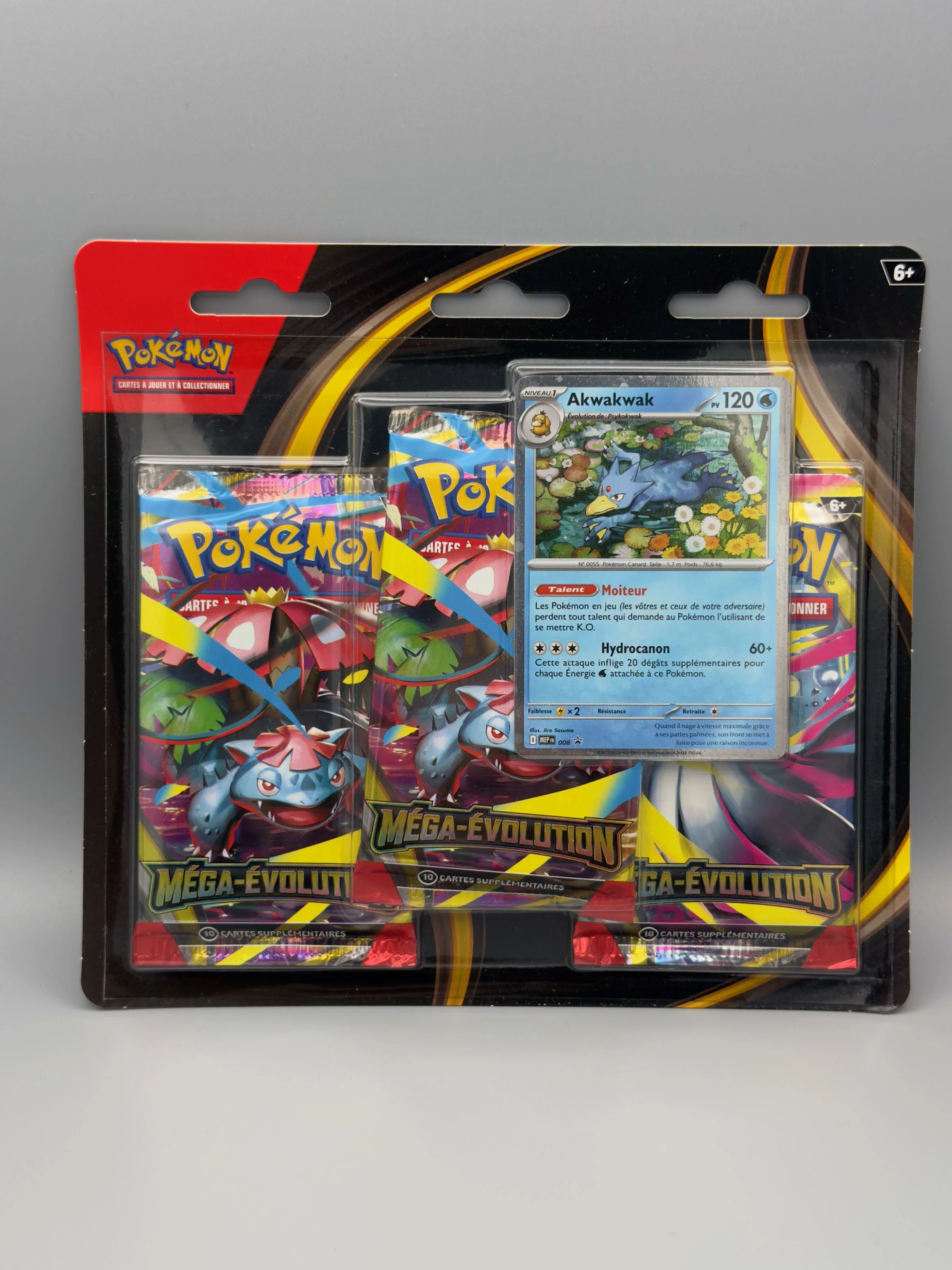 Tripack Pokémon Méga-Évolution avec une carte promo de Akwakwak