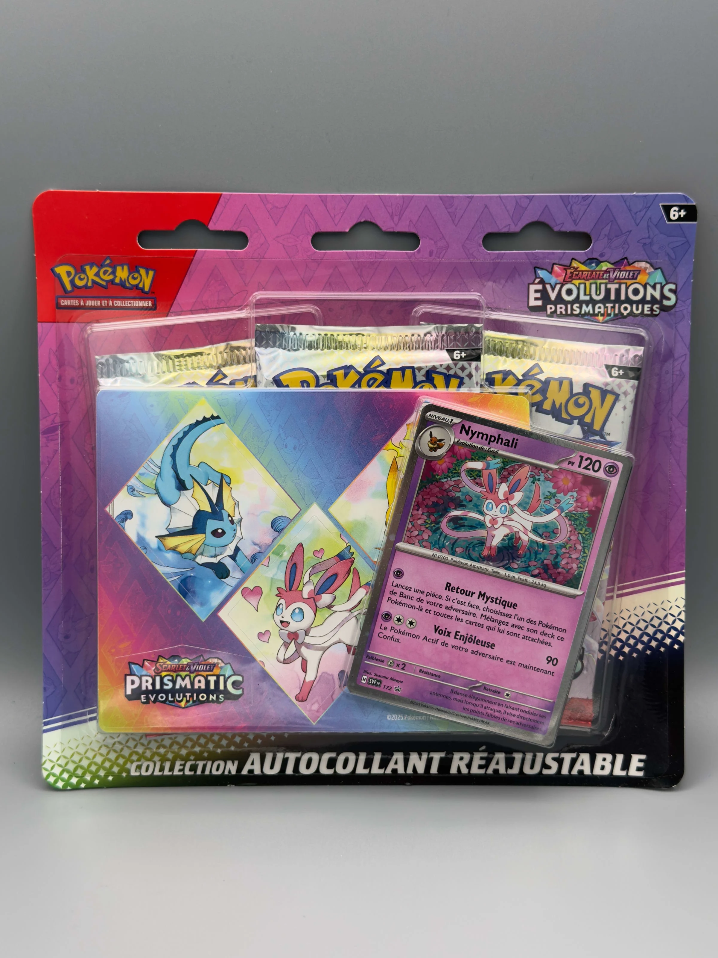 Tripack Évolutions Prismatiques avec un autocollant réajustable et la carte promo Nymphali
