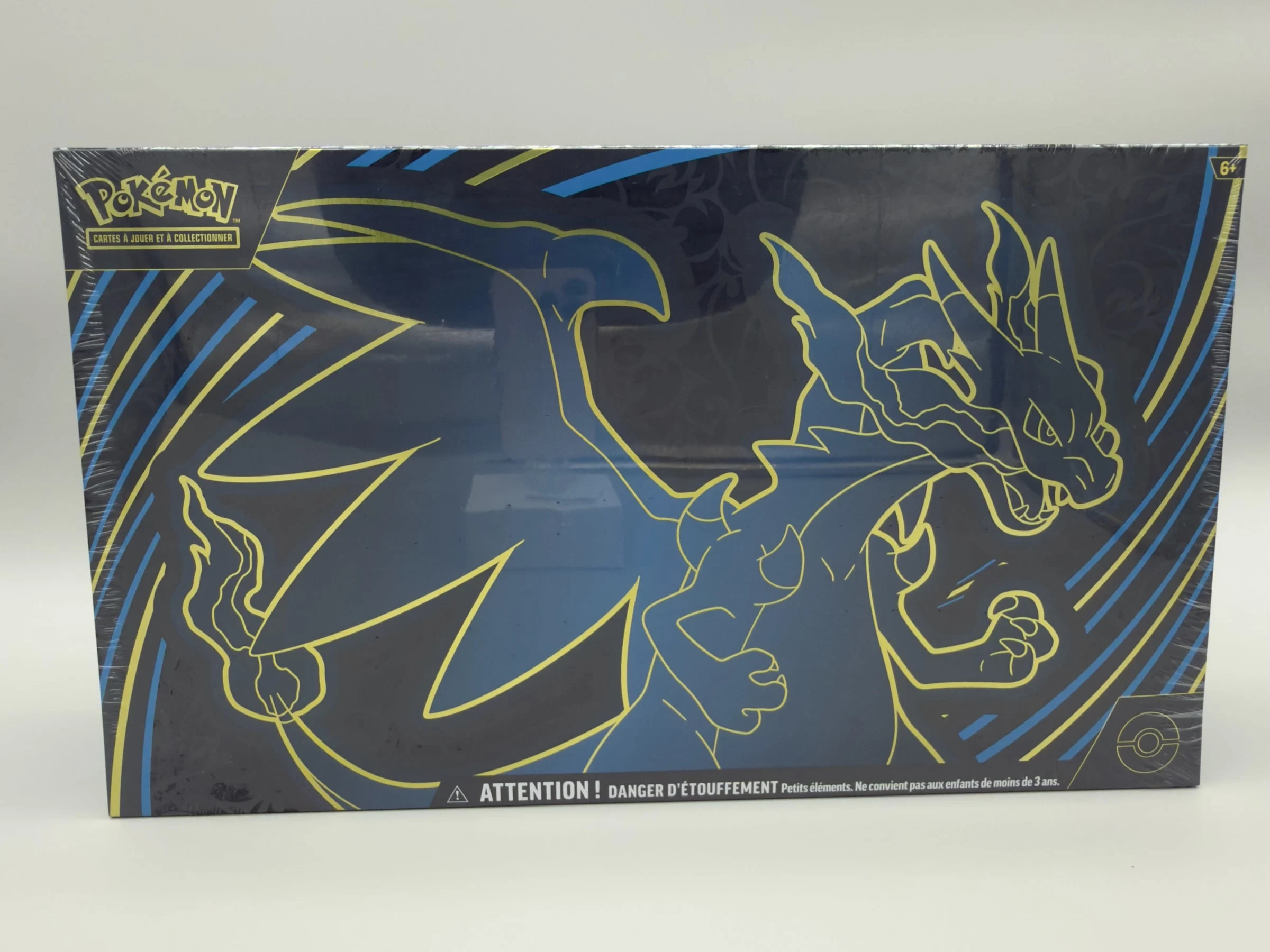 Collection Ultra Premium Mega Dracaufeu X ex