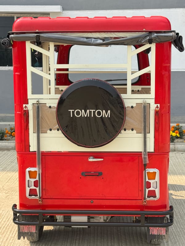 ATOM-3 WHEEL ELECTRIC PASSENGER TRICYCLE view 3