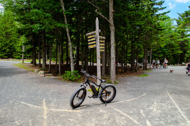 Carriage road sign