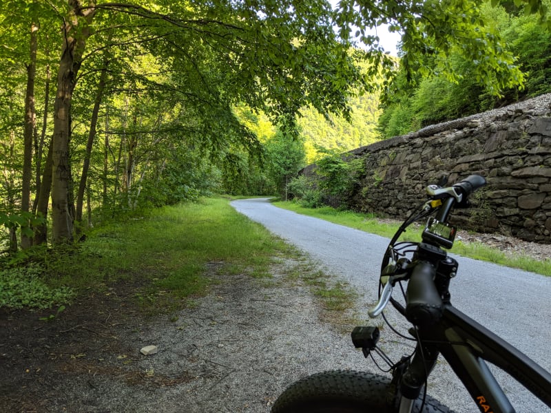 Lehigh Valley Gorge rail trail