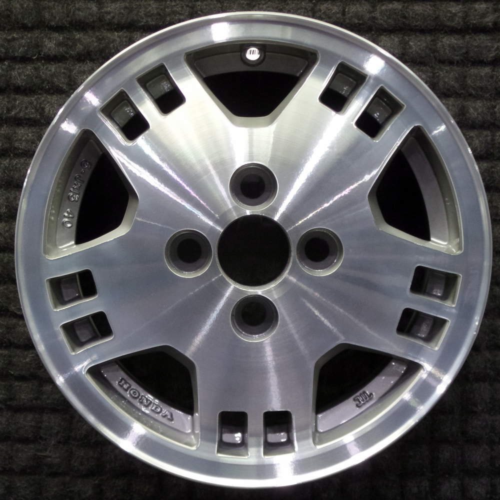 Honda Prelude 1983-1985 13″ OEM Wheel Machined