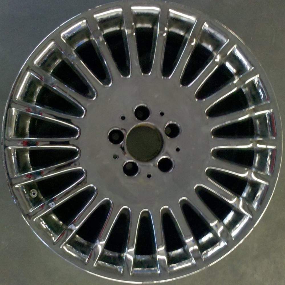 Mercedes-Benz CL550 2007 19″ OEM Wheel
