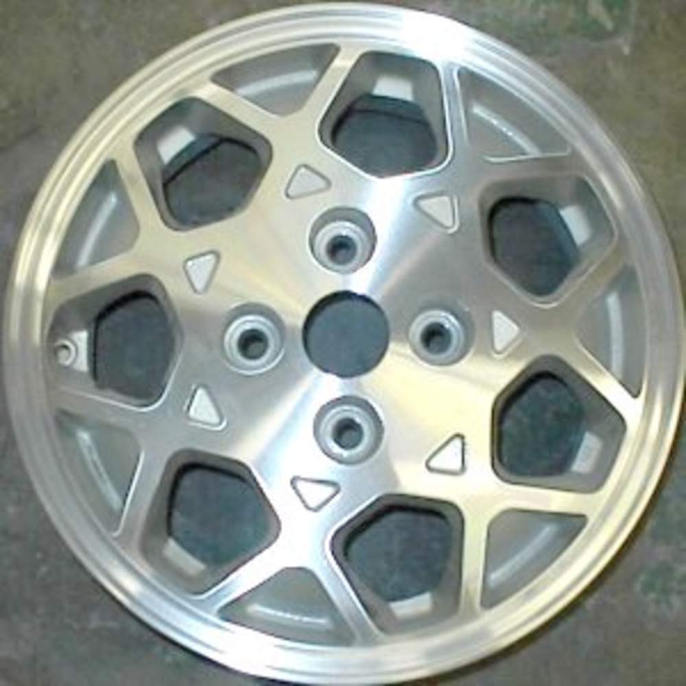 Mitsubishi Galant 1985-1988 15″ OEM Wheel