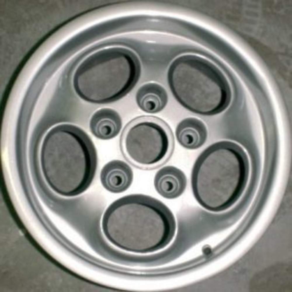 Porsche 911 1987-1988 15″ OEM Wheel