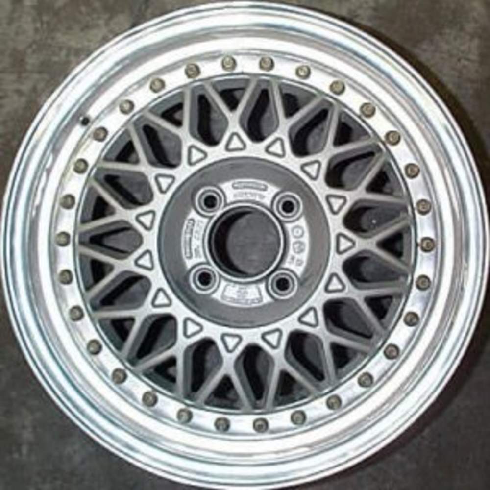 Volkswagen Corrado 1989-1992 15″ OEM Wheel