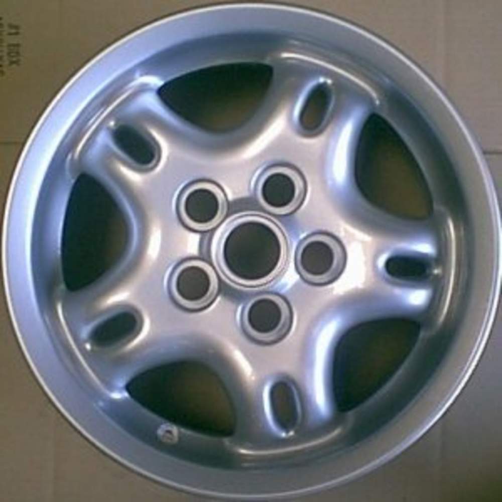 Land Rover Range Rover 1998-1999 16″ OEM Wheel