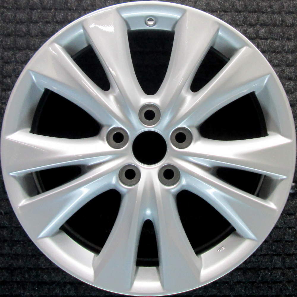 Toyota RAV4 2013-2015 18″ OEM Wheel