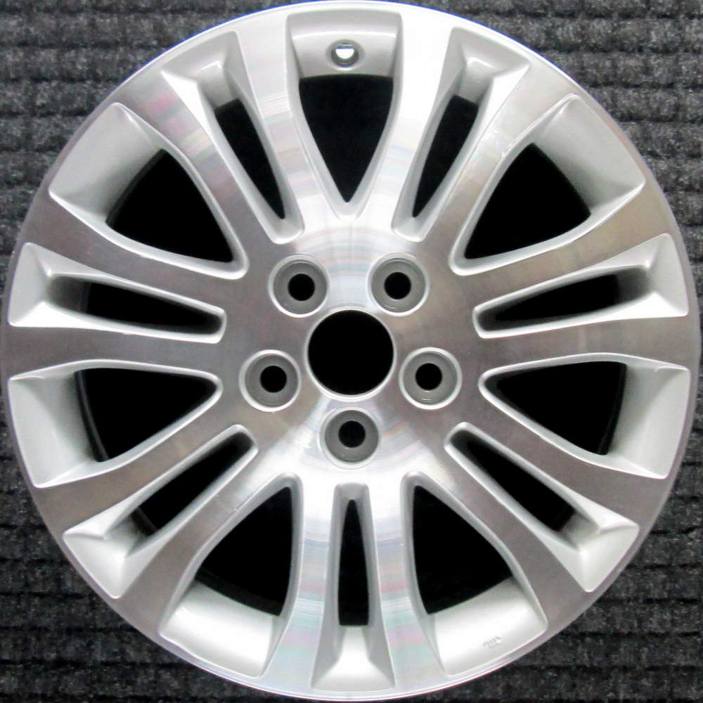 Toyota Sienna 2011-2017 17″ OEM Wheel Machined