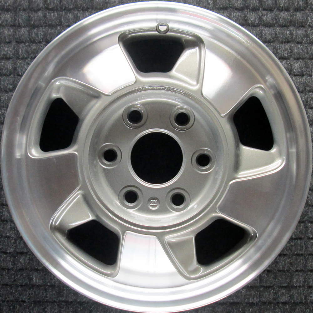 Chevrolet Tahoe 2000-2003 16″ OEM Wheel Machined