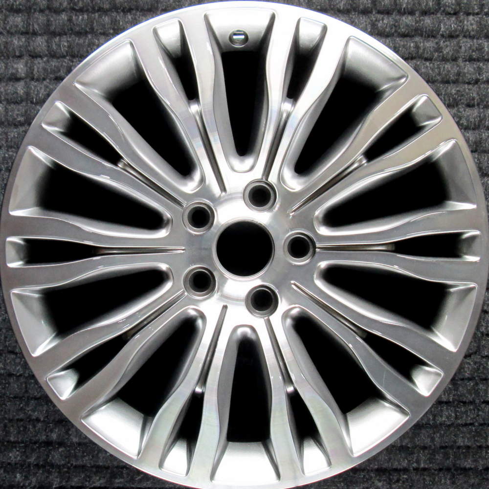 Chrysler 200 2011-2014 18″ OEM Wheel Machined