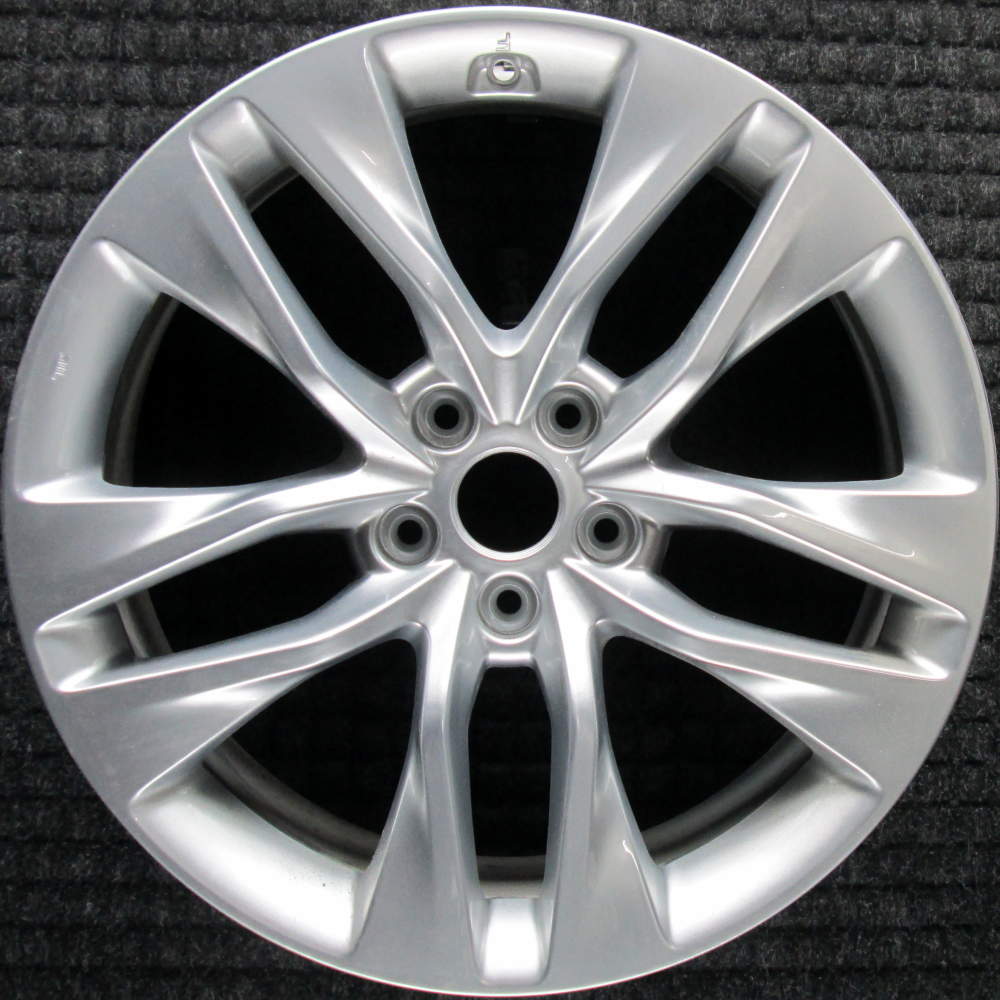 Hyundai Genesis Coupe 2013-2016 19″ Front OEM Wheel Painted