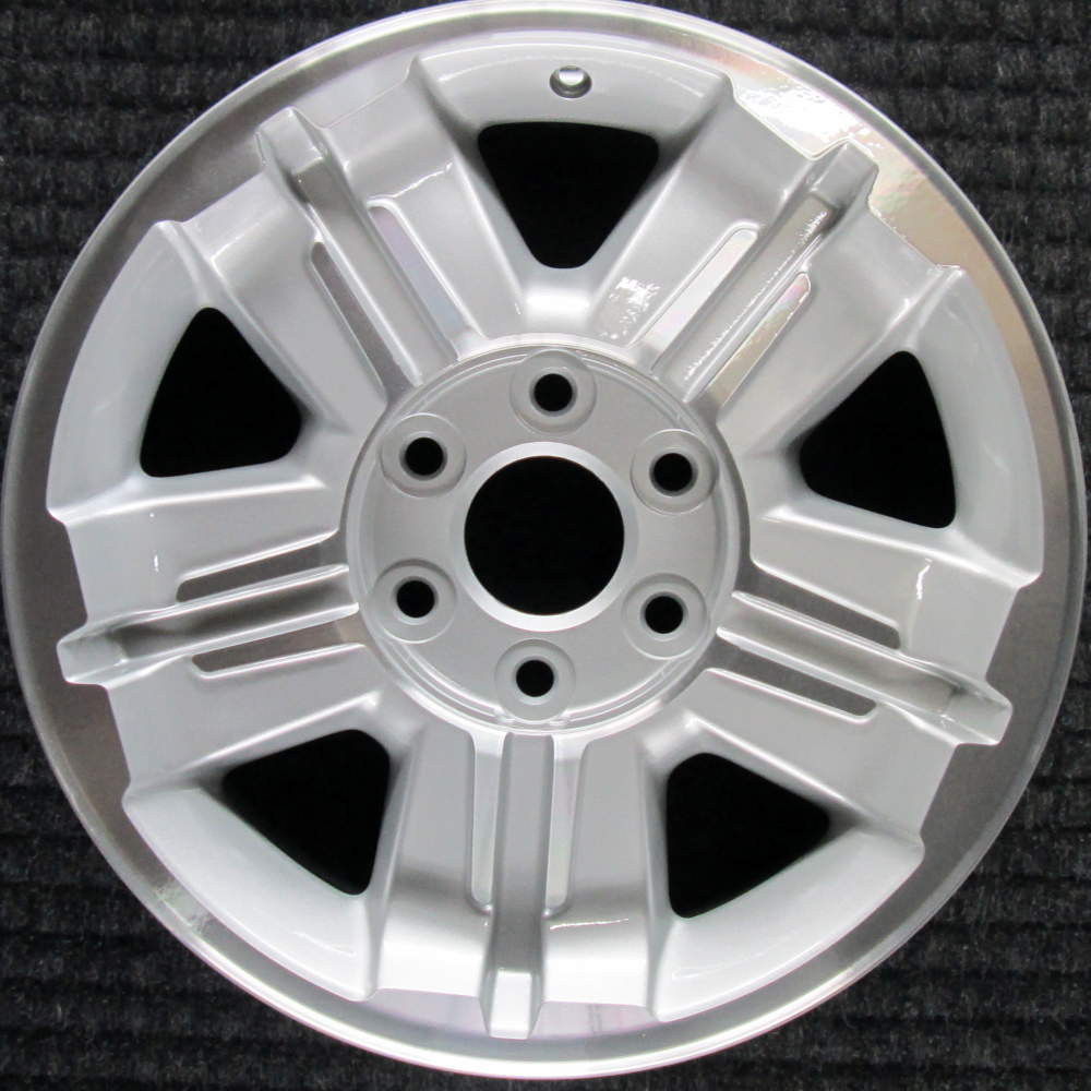 Chevrolet Tahoe 2007 18″ OEM Wheel Machined