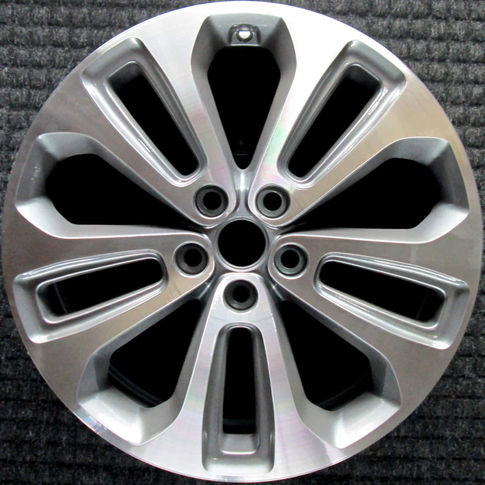 Kia Sorento 2014-2015 19″ OEM Wheel Machined