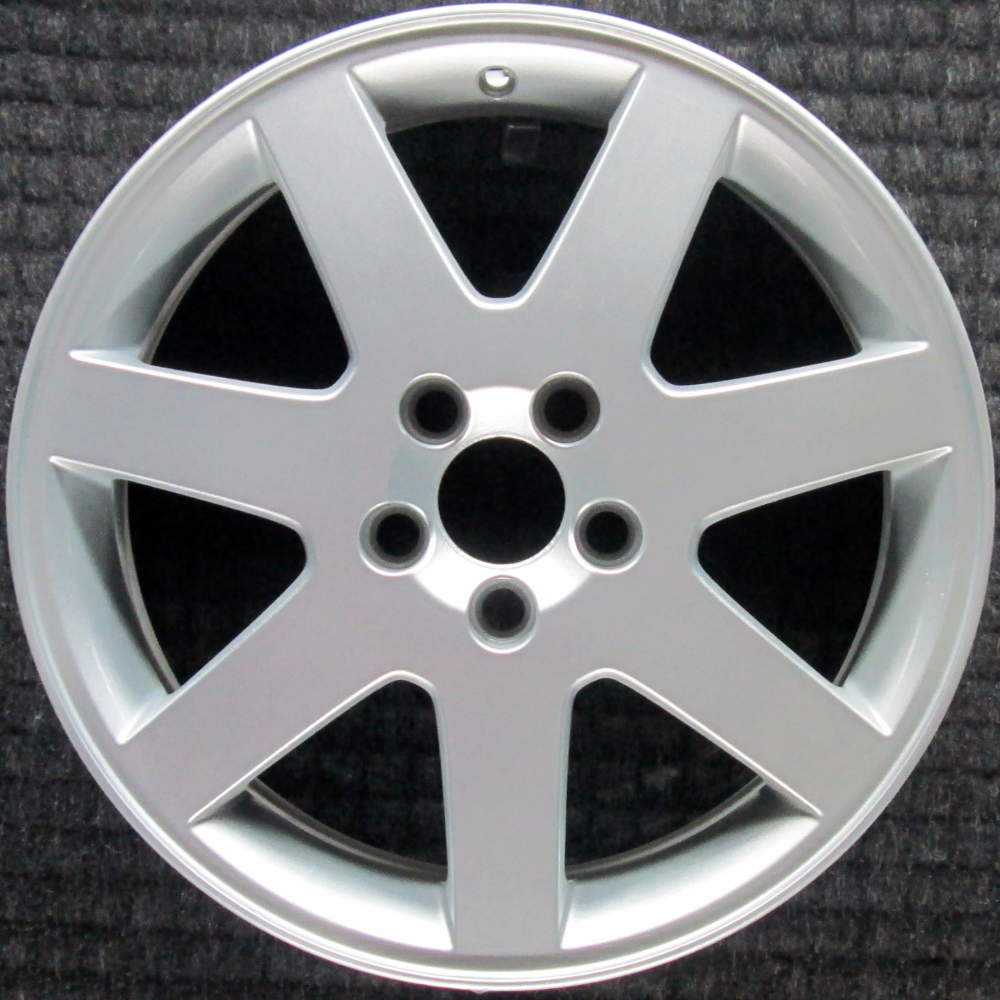 Volvo C30 2010 17″ OEM Wheel