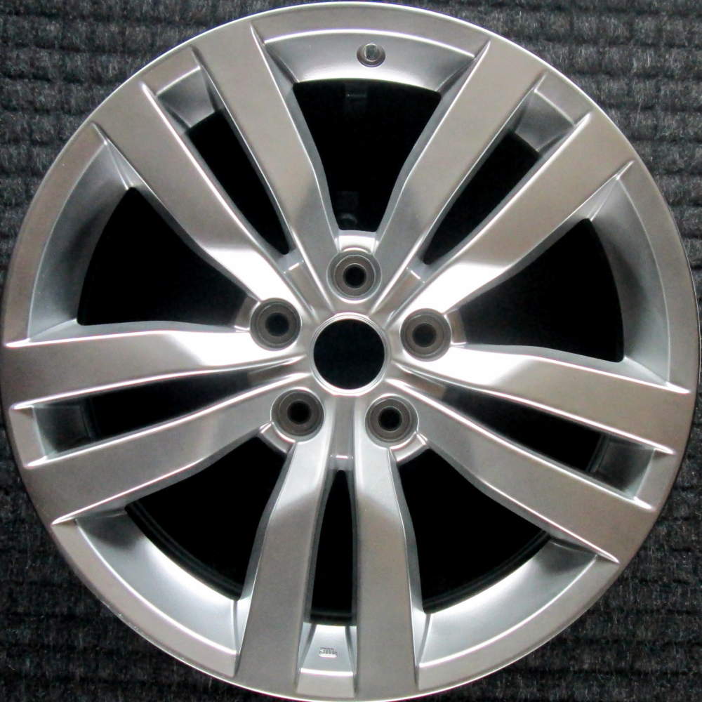 Subaru Impreza 2012-2014 18″ OEM Wheel