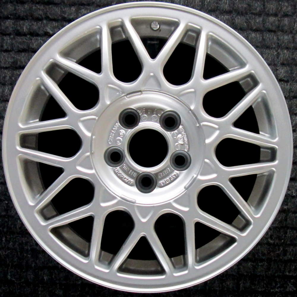 Volkswagen Jetta 1993-1995 15″ OEM Wheel