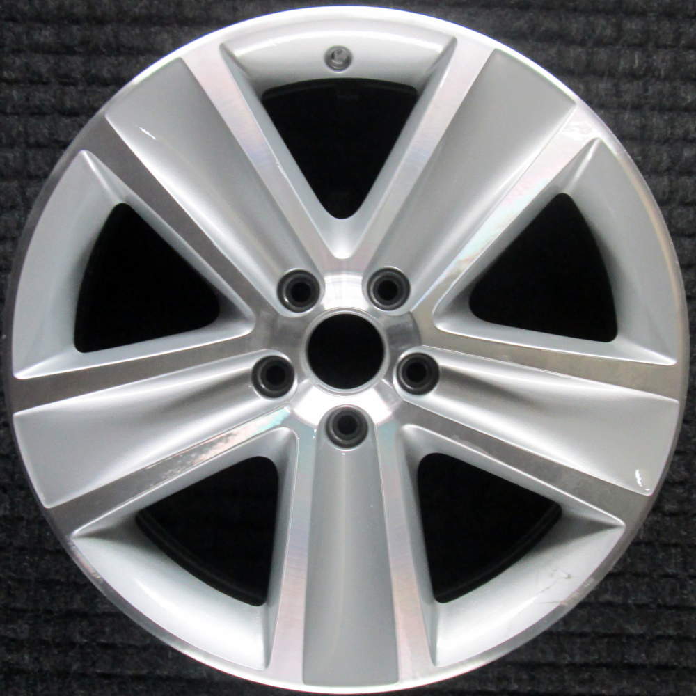 Volkswagen Passat 2009-2011 18" OEM Machined Wheel Rim